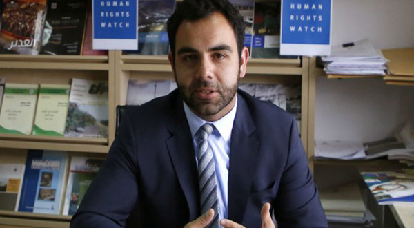 «Israel» Expels Top Human Rights Activist